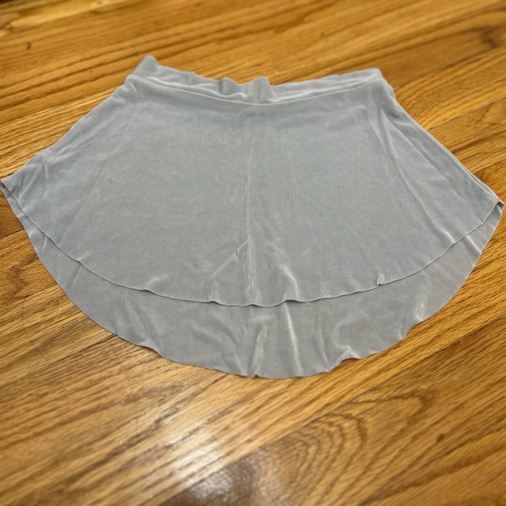 Bullet Pointe Skirt